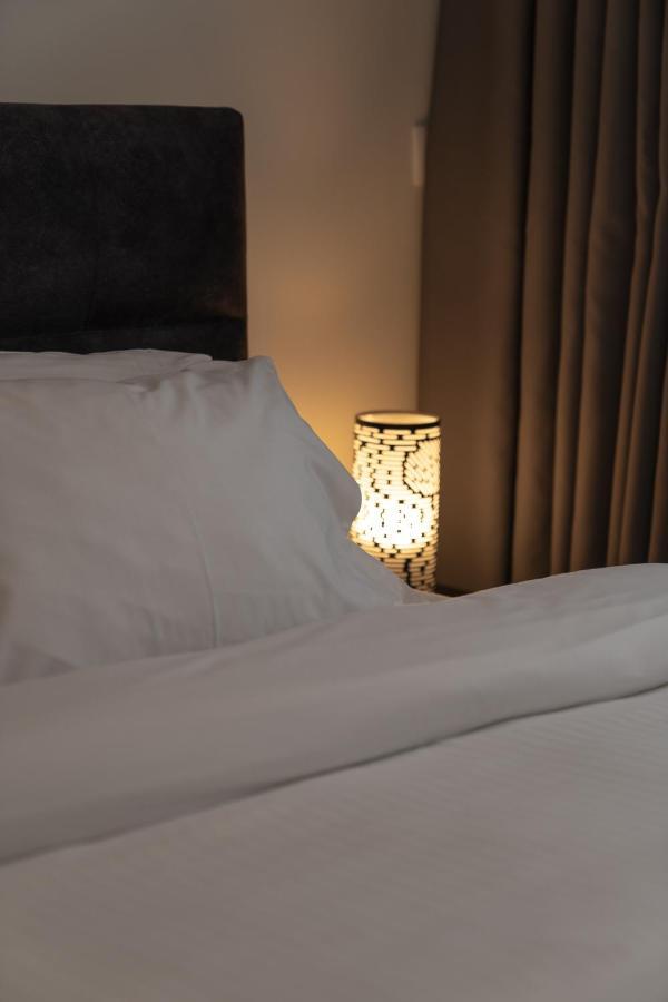 Dema Luxury Suites - Perikleous E8 Atenas Exterior foto